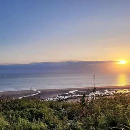 Calme Et Detente Dans Maison Proche De La *